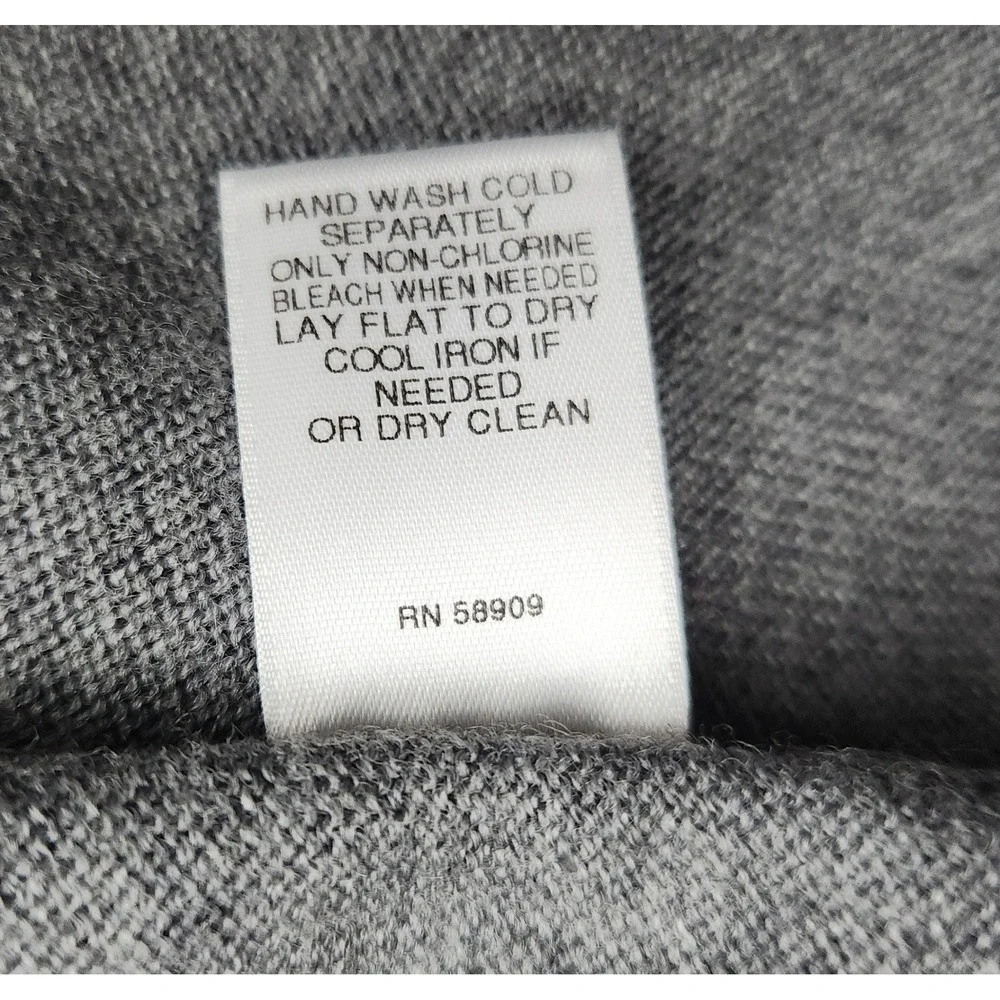 Turnbury 100% Extra Fine Merino Wool V Neck Sweater‎ Gray Size M Quiet Luxury